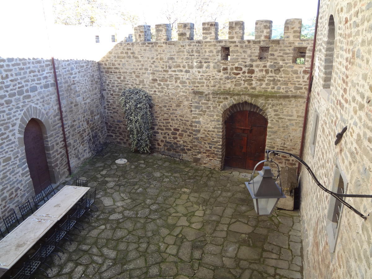 Pensjonat Castello Di Magrano Carbonesca Zewnętrze zdjęcie