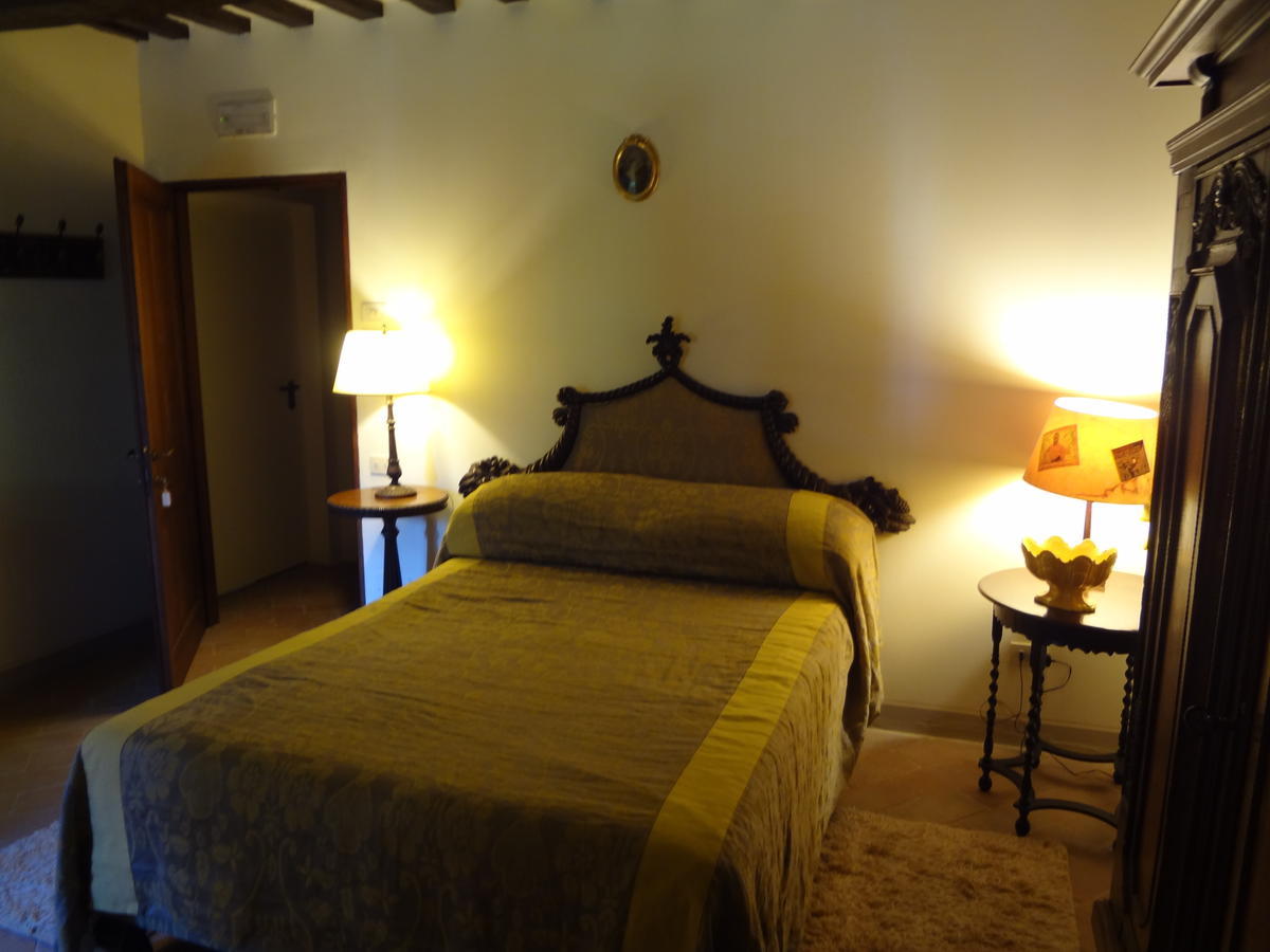 Pensjonat Castello Di Magrano Carbonesca Pokój zdjęcie