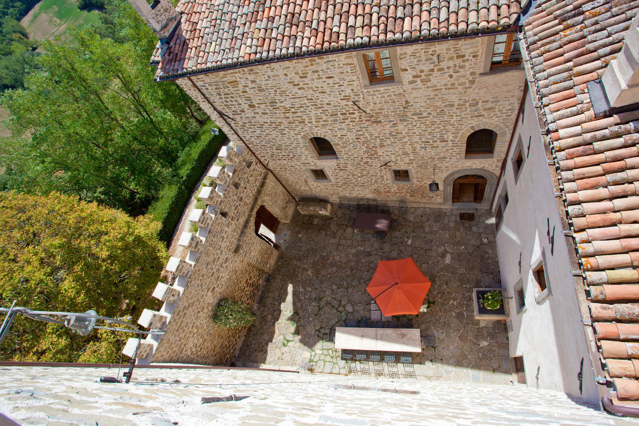 Pensjonat Castello Di Magrano Carbonesca Zewnętrze zdjęcie